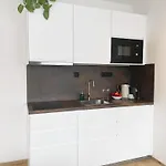 Апартаменты 100 *